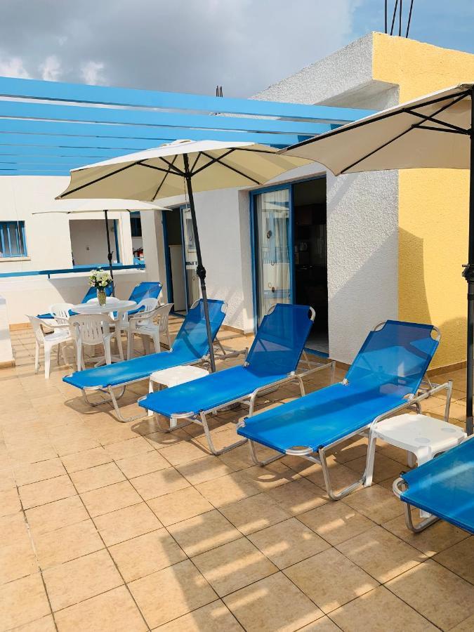 科法罗尼缇公寓酒店 Paphos 外观 照片