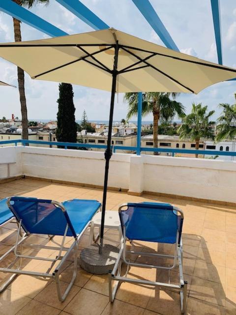 科法罗尼缇公寓酒店 Paphos 外观 照片